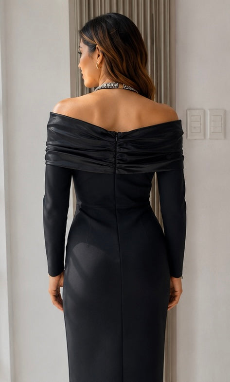 VESTIDO BANDAGE NEGRO CON PEDRERÍA Y MANGAS SATINADAS