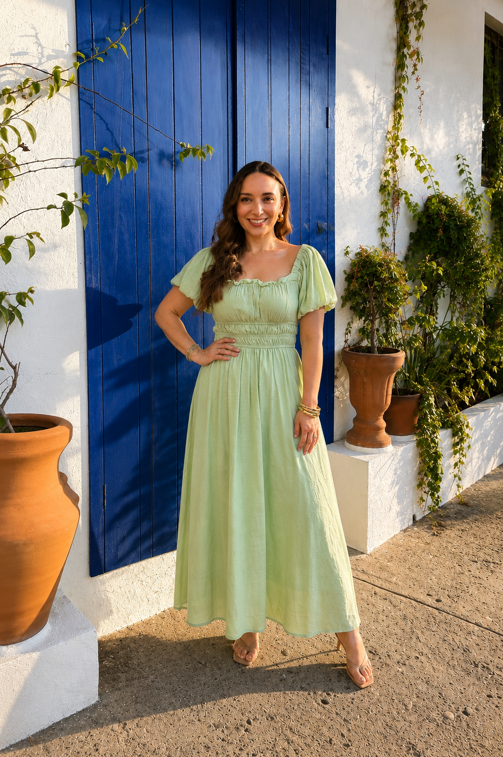 VESTIDO LARGO ROMÁNTICO VERDE PISTACHE