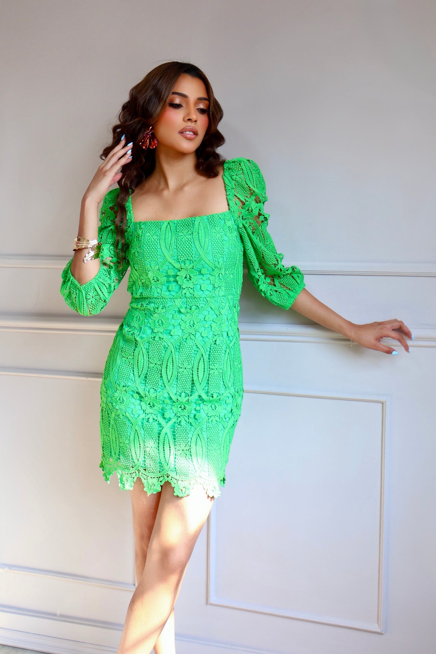 VESTIDO CROCHET GREEN STATEMENT