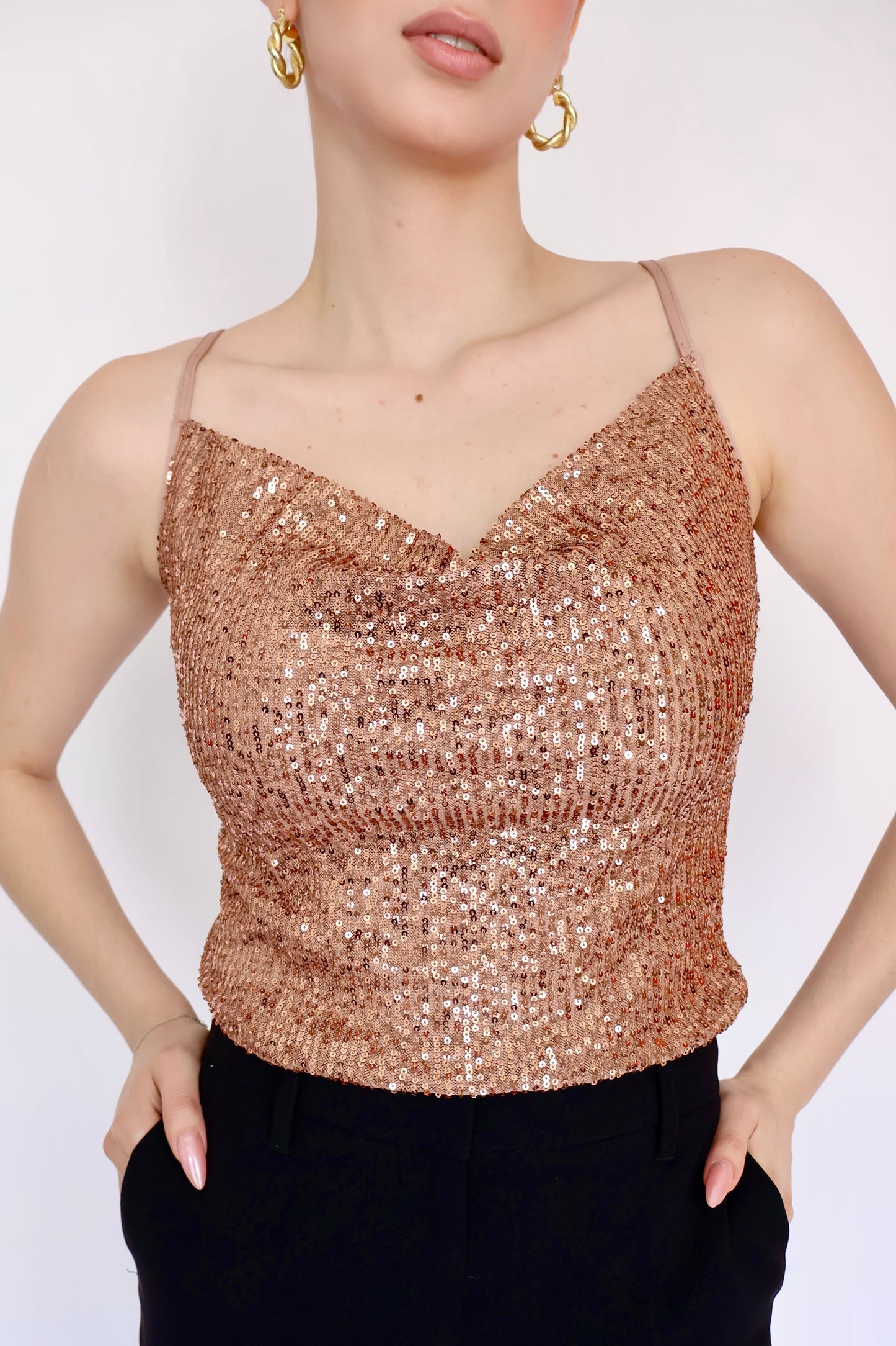 BLUSA LENTEJUELA ESCOTE HAMACA