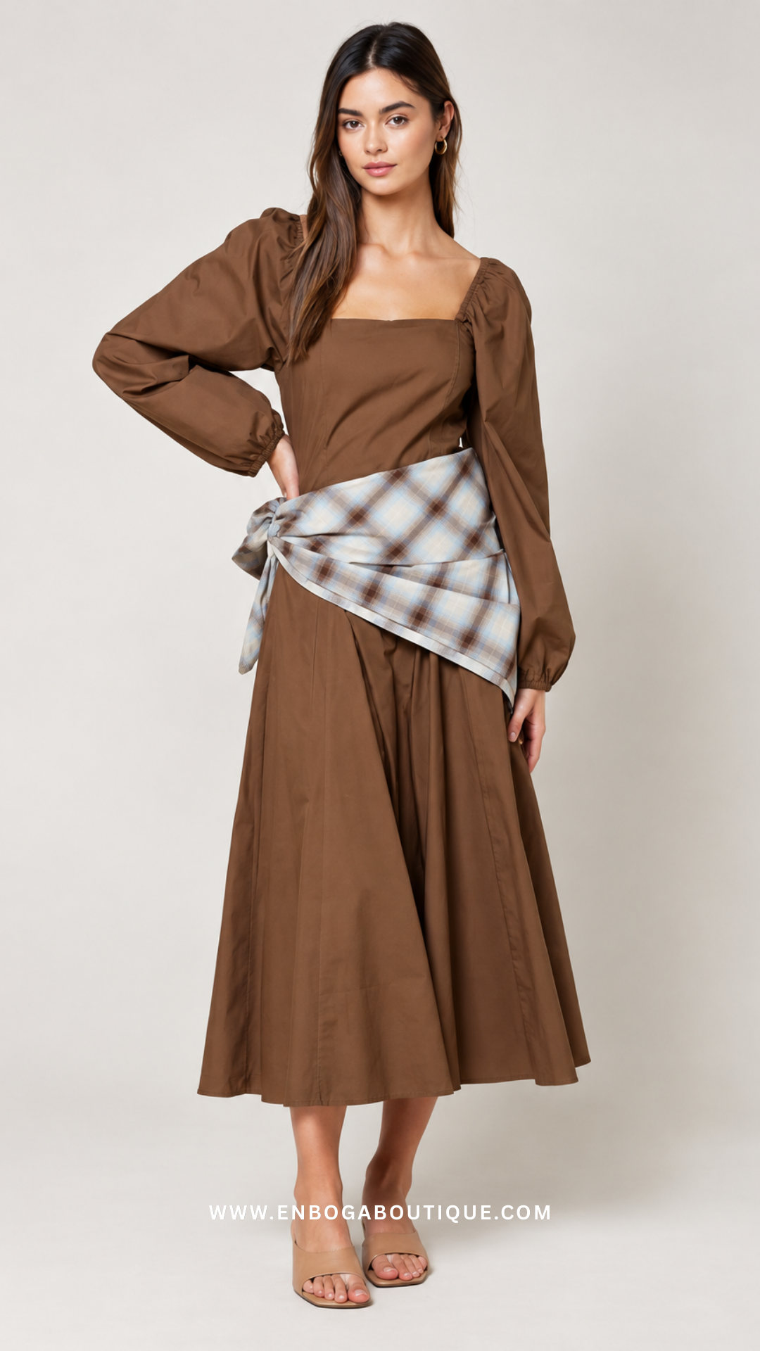 VESTIDO MIDI CAFÉ