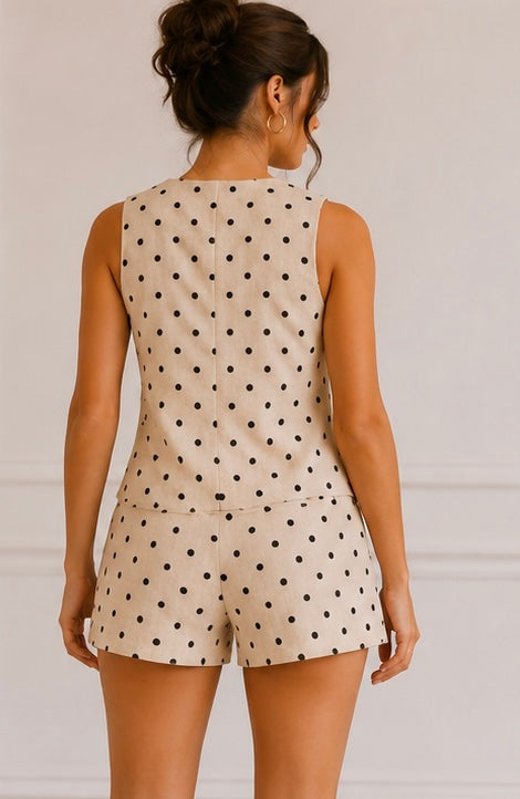 CONJUNTO DE SHORT LUNARES MONET