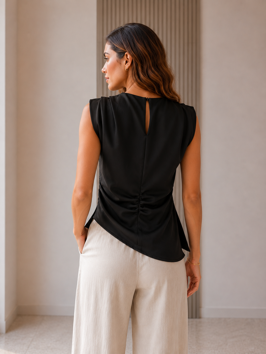 BLUSA ESTRUCTURADA NEGRA