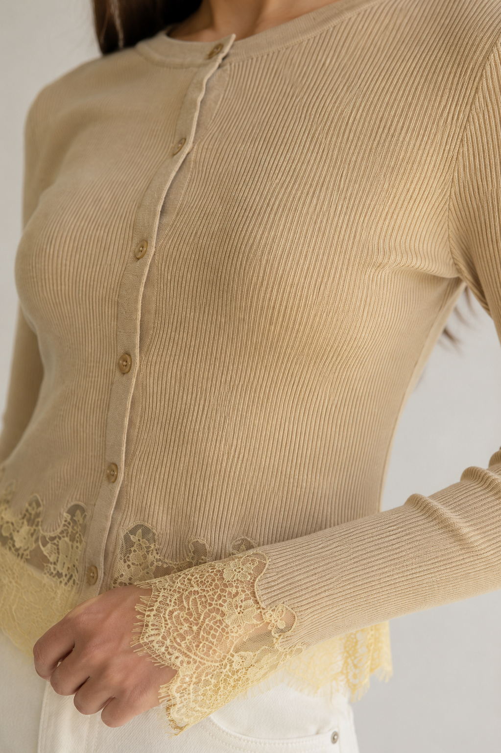 CARDIGAN LACE TRIM BEIGE