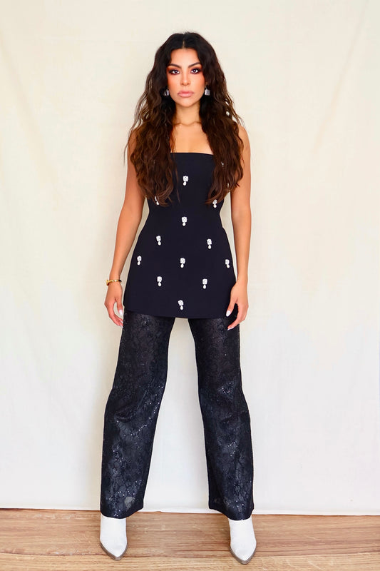 CONJUNTO NEGRO CON PERLAS