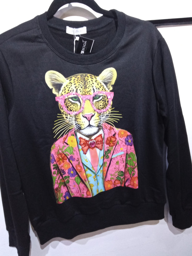 Sudadera negra león con lentes