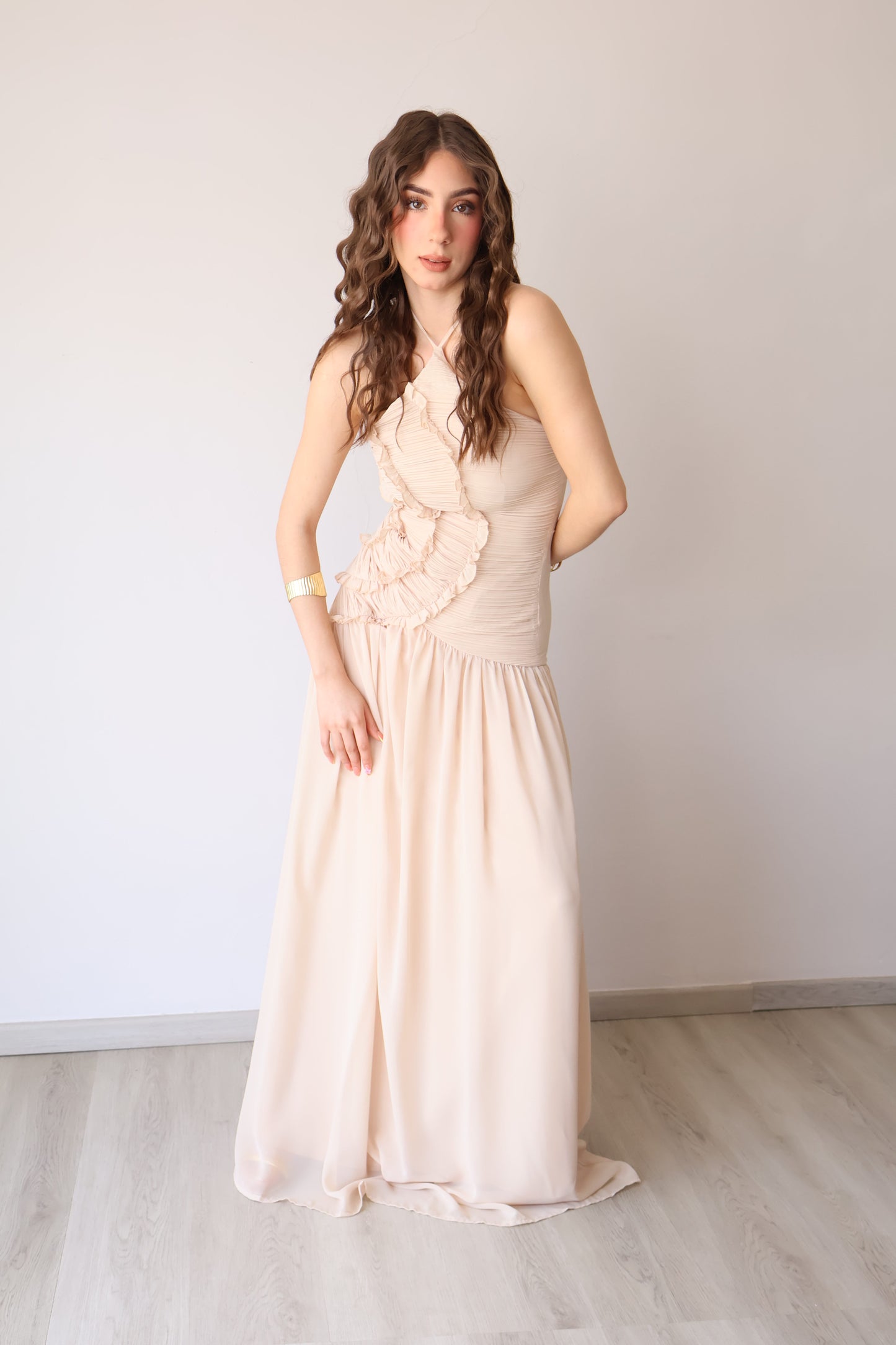 VESTIDO LARGO HALTER TEXTURIZADO