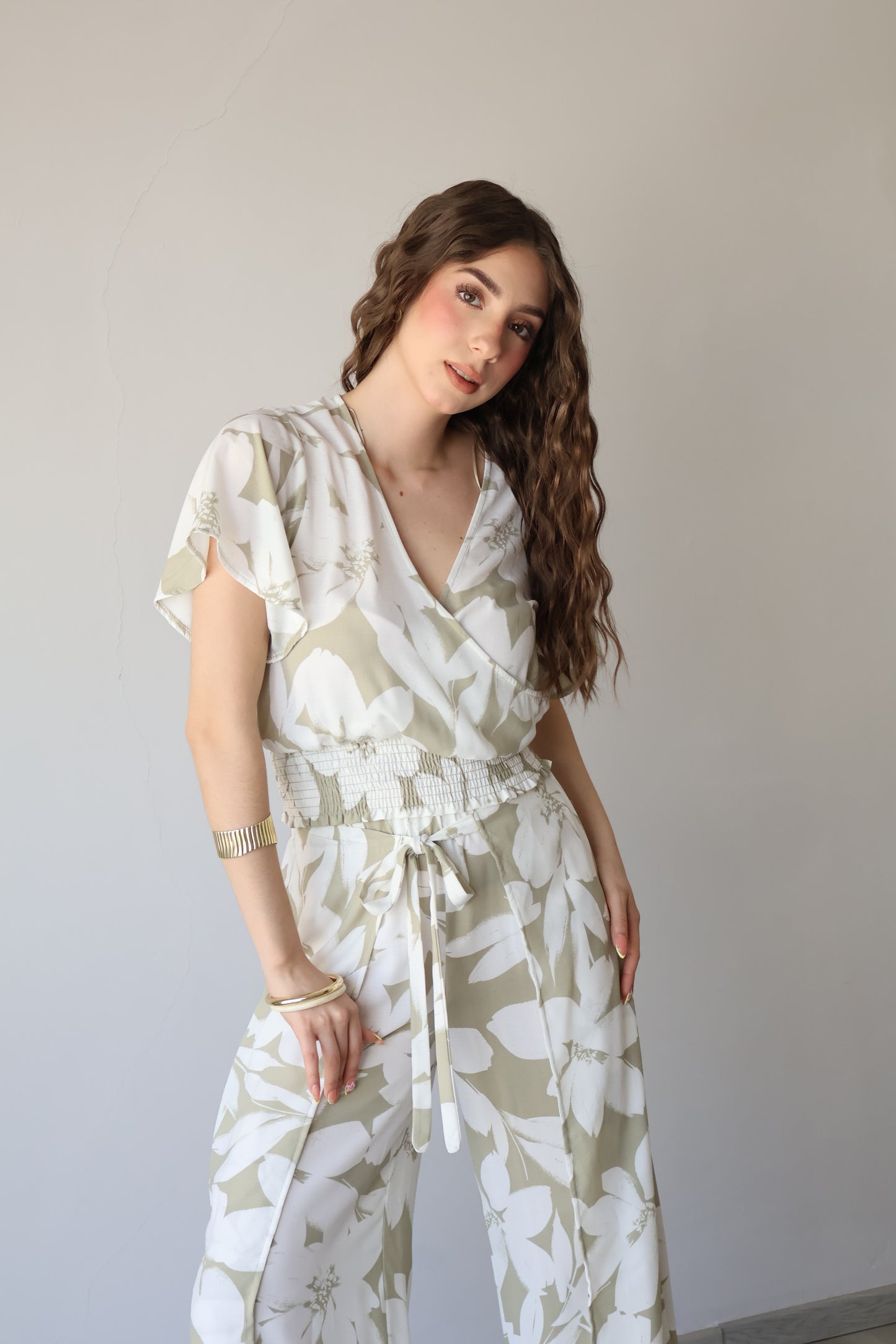 SET FLORAL VERDE SAGE (BLUSA + FALDA)