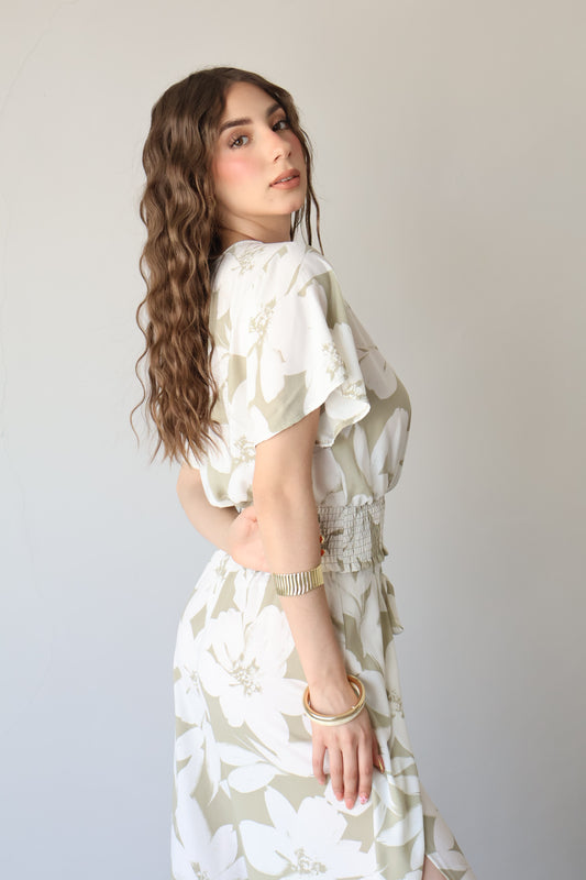 SET FLORAL VERDE SAGE (BLUSA + FALDA)