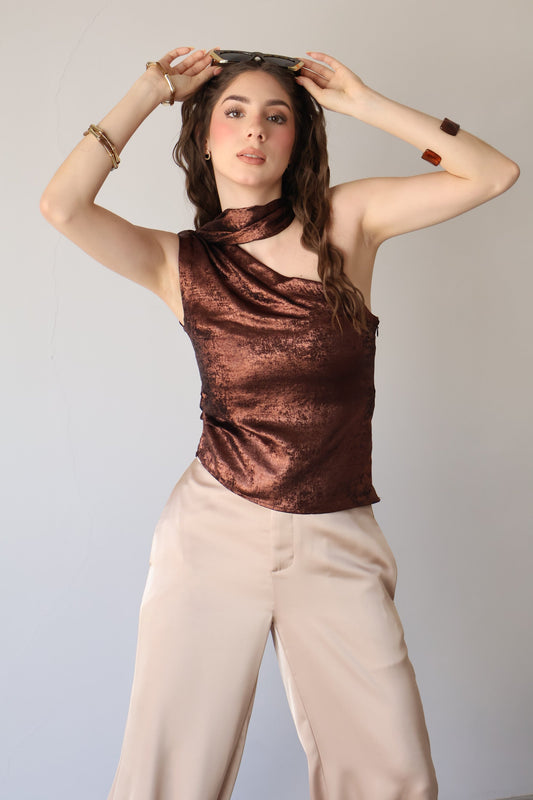 BLUSA ONE SHOULDER METAL COCOA