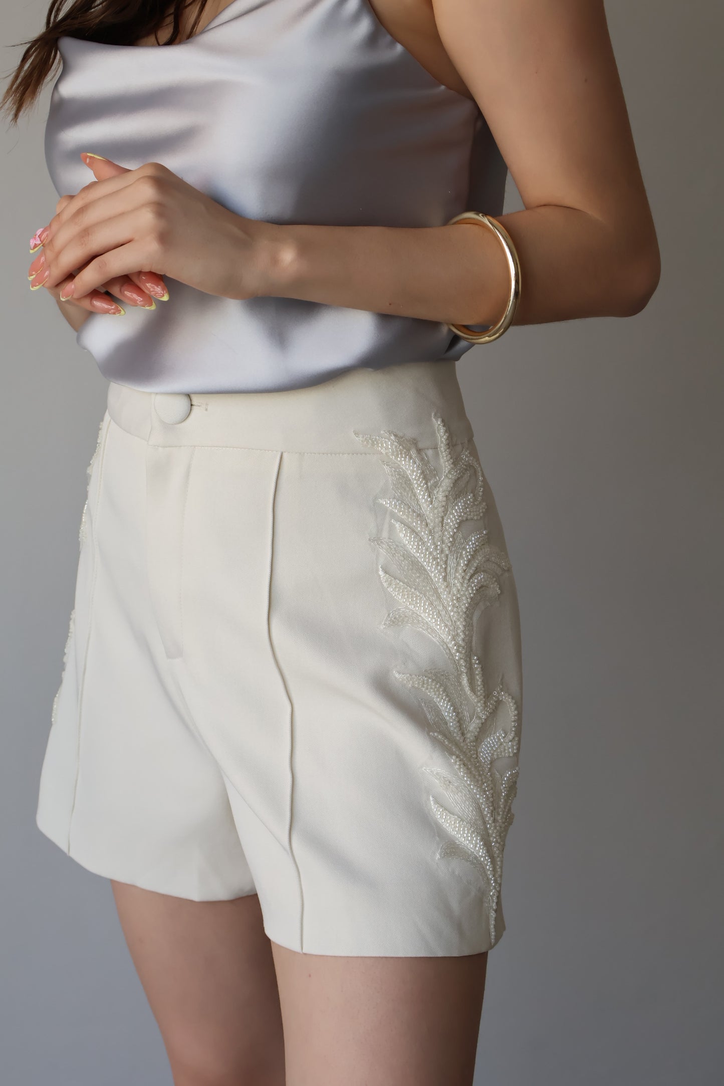 SHORT SASTRE BORDADO LUXE DETAIL