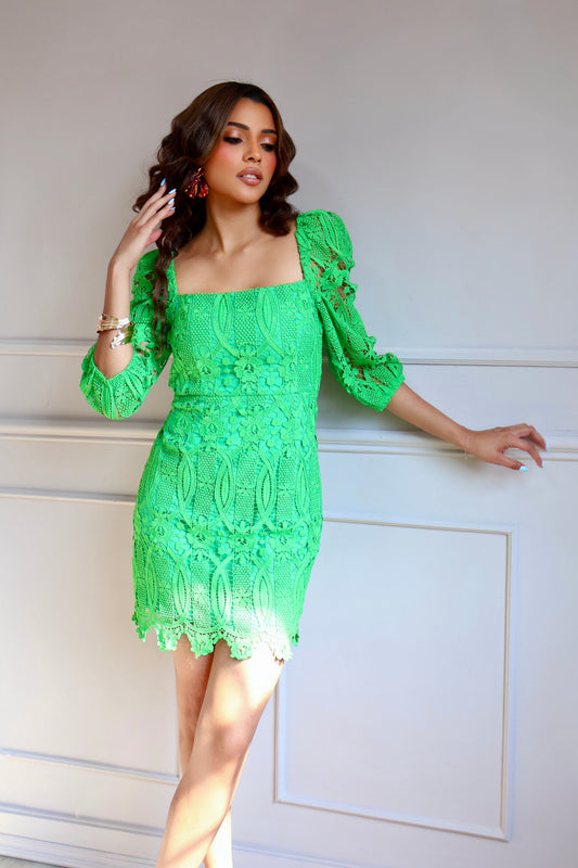 VESTIDO CROCHET GREEN STATEMENT