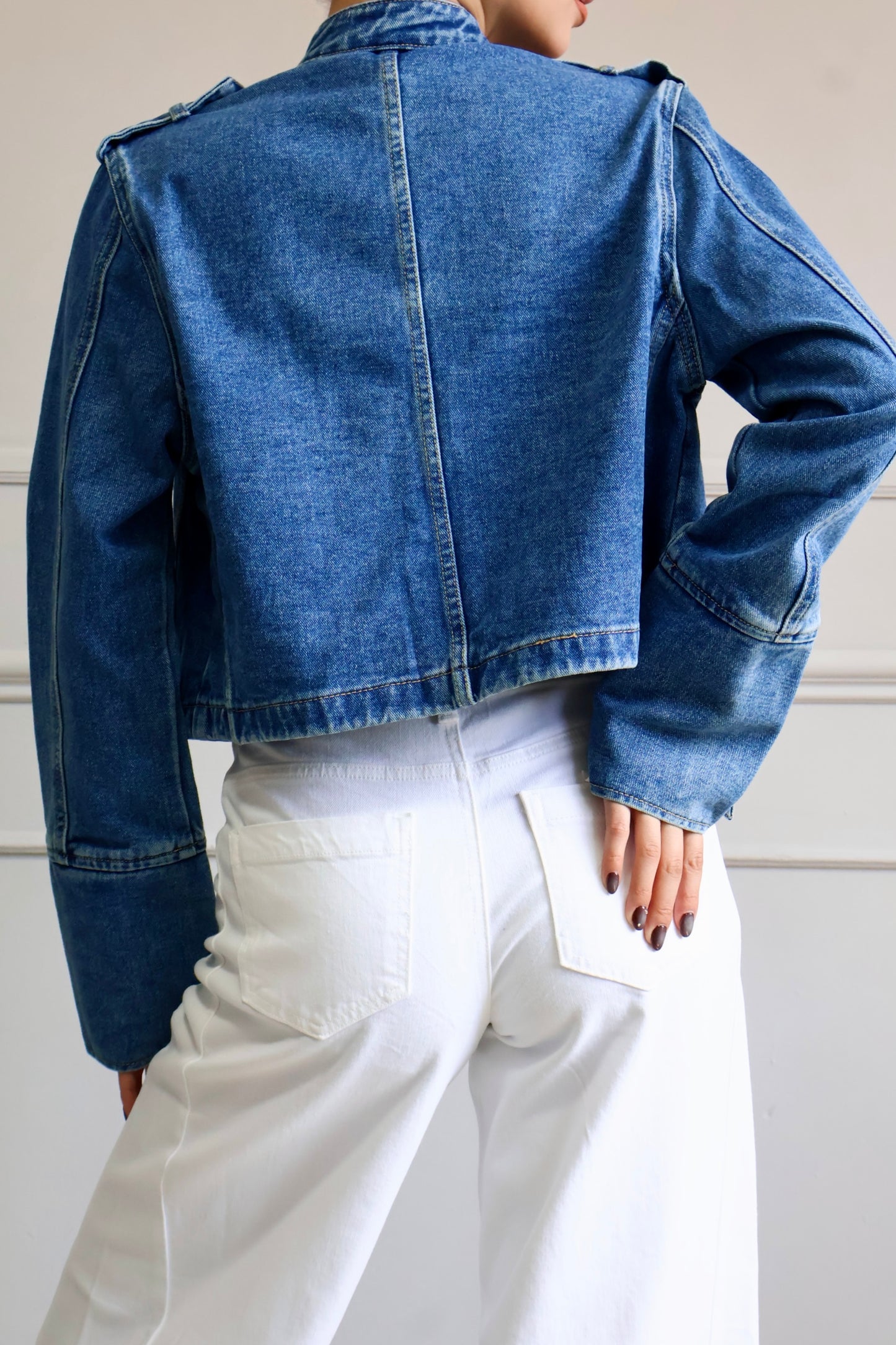 CHAQUETA DENIM ESTILO MILITAR