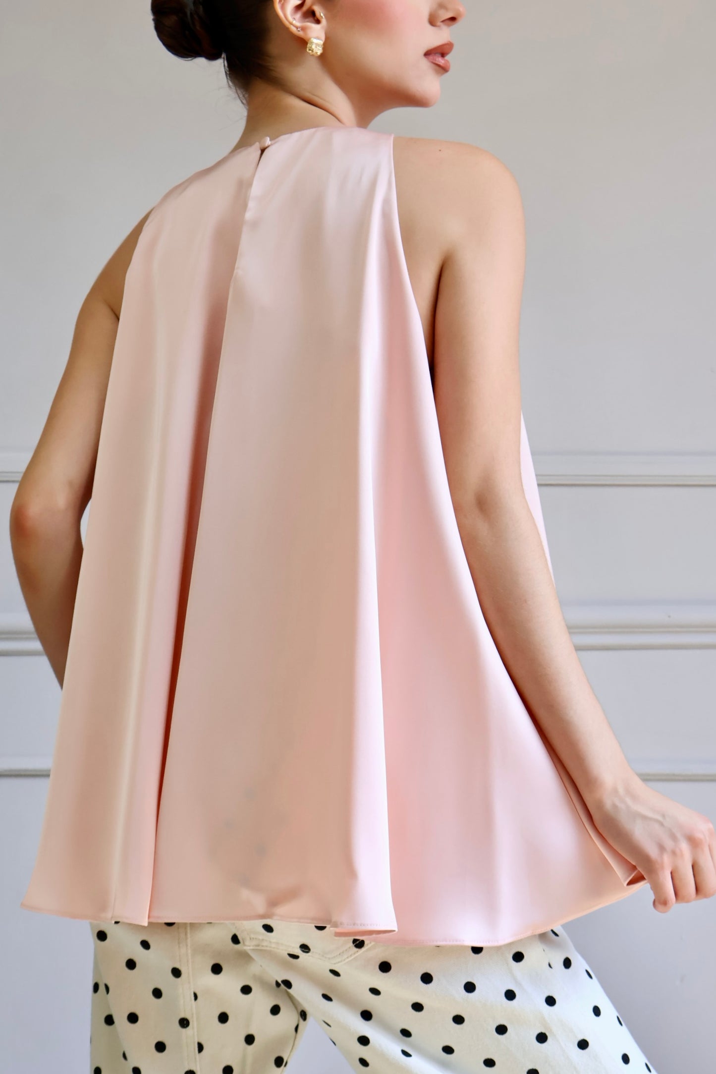 BLUSA ASIMÉTRICA FLUIDA