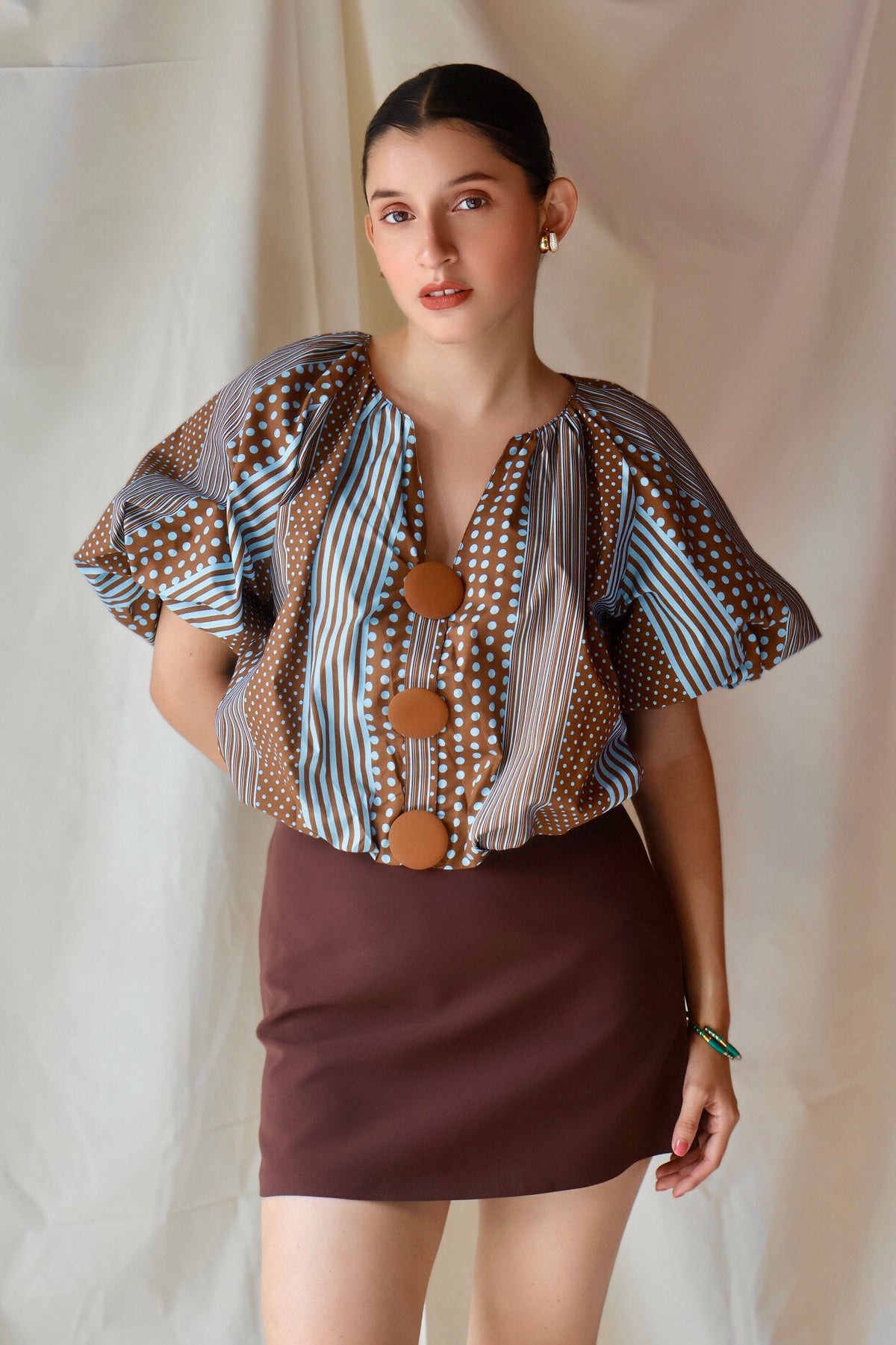 BLUSA AZUL/CAFE