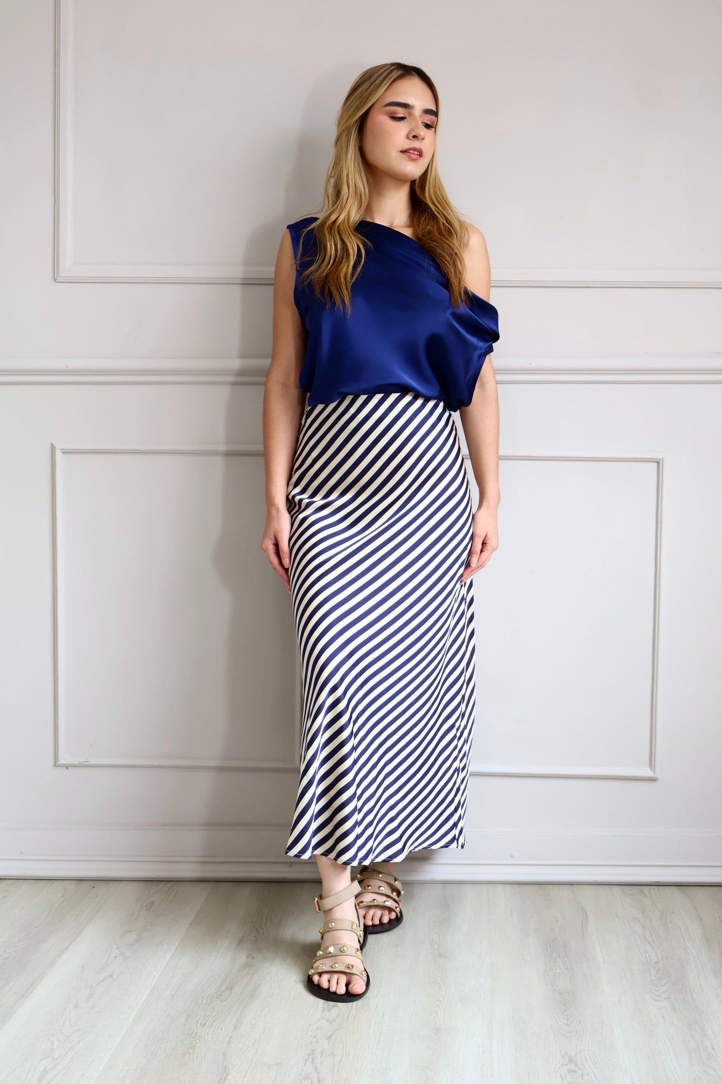 Falda Satin Stripes Elegance