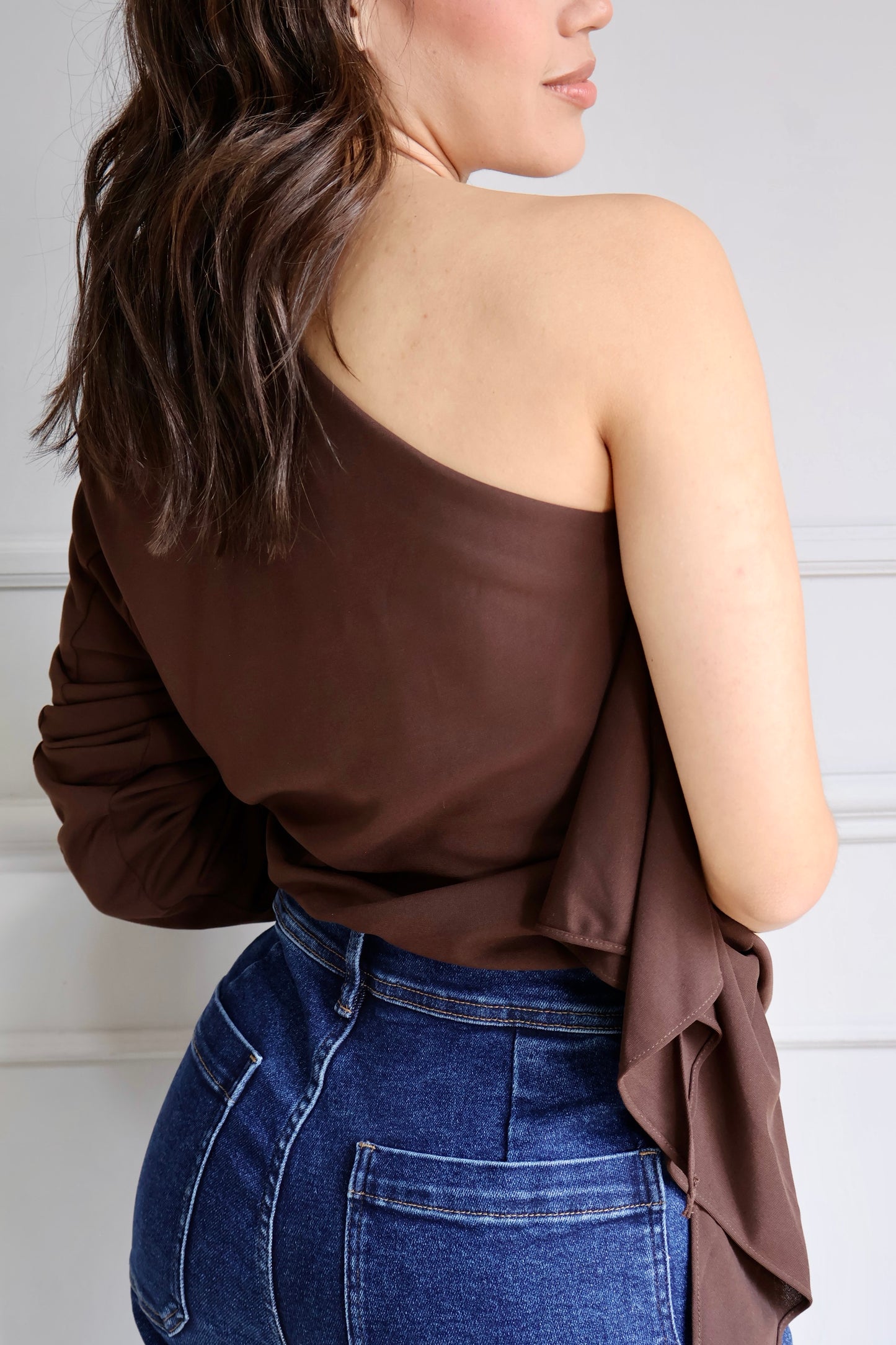 BLUSA ONE SHOULDER JEWEL
