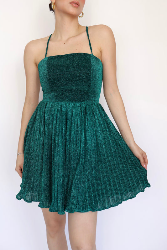 VESTIDO CORTO VERDE ESMERALDA GLITTER PLISADO