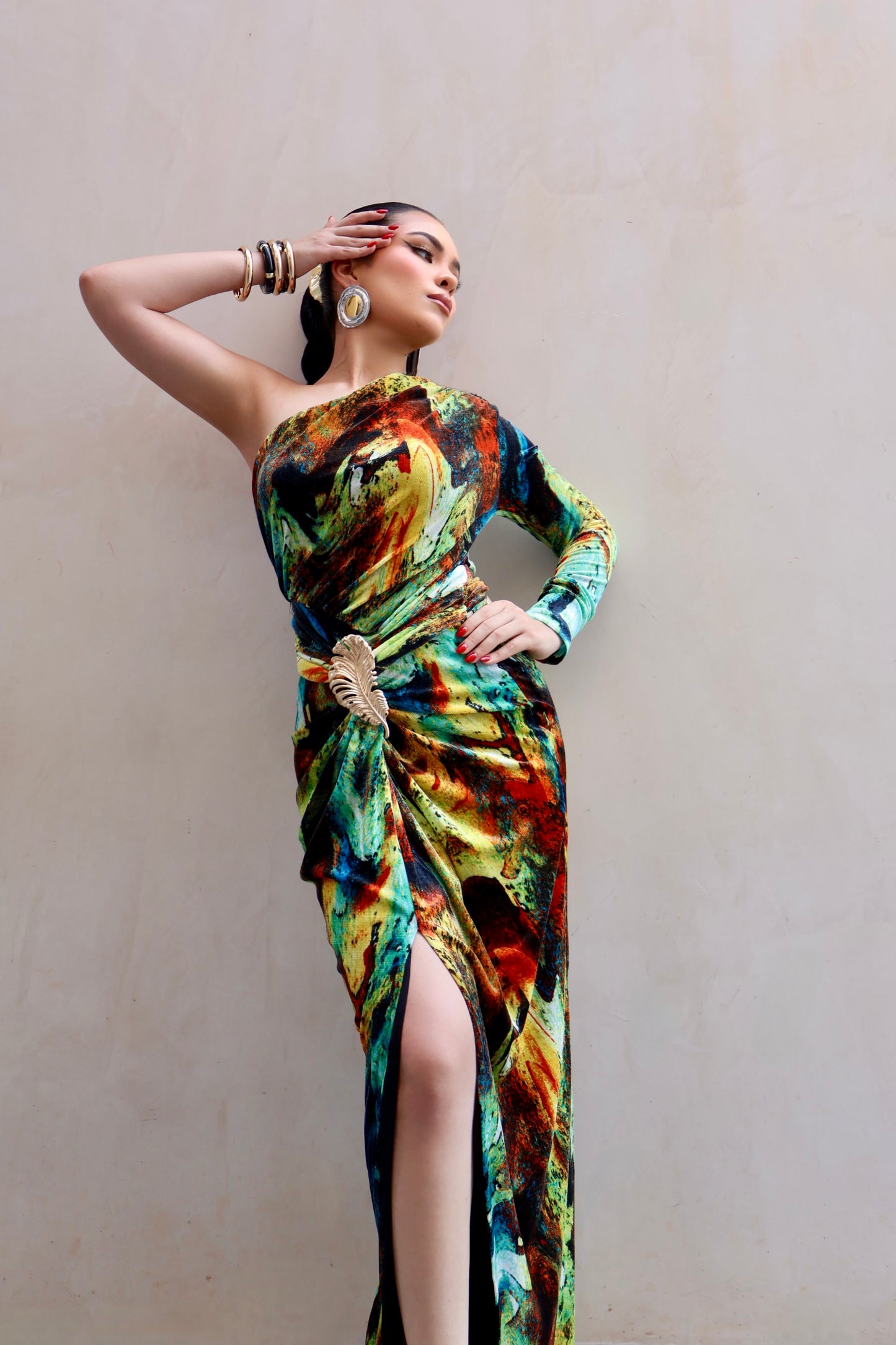 VESTIDO LARGO ESTAMPADO ARTÍSTICO